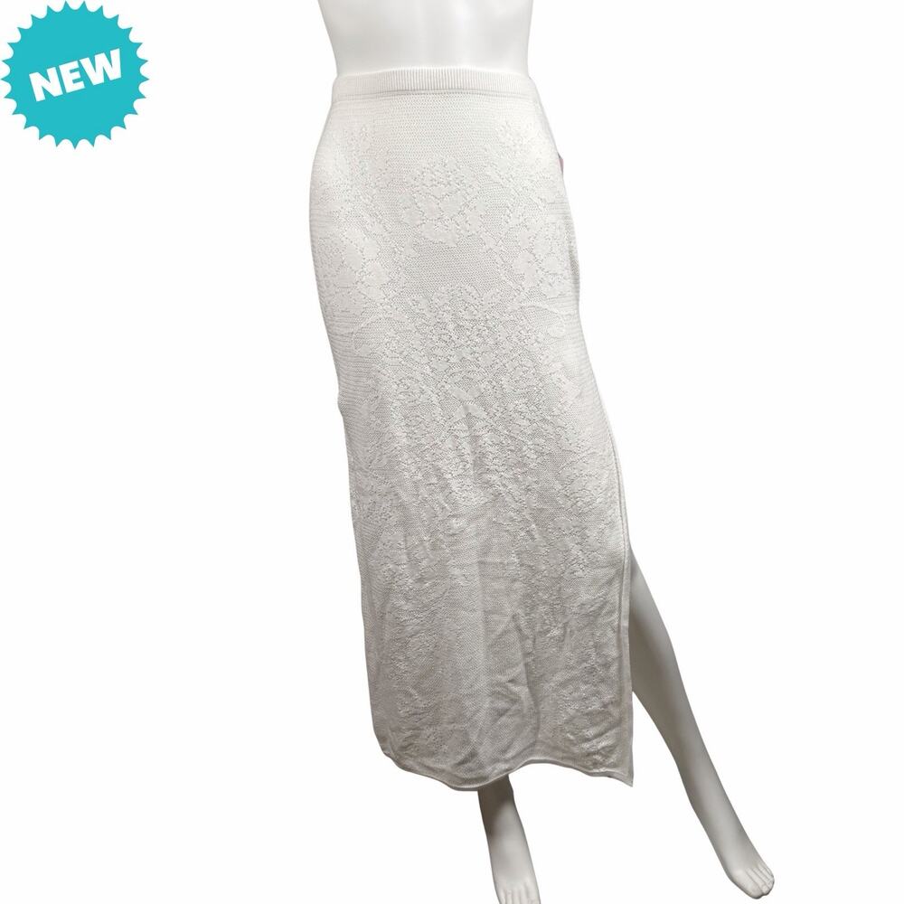 Wild Fable Swim Cover Up Women's Size XS White Crochet Floral Maxi Skirt NWT